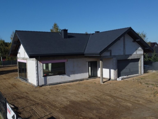 budowa domu łajski
